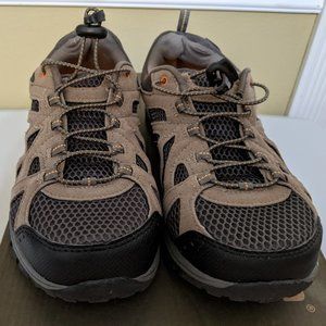 Gotcha Trekker Vented Soles  Men's Hiking Shoes Size 8